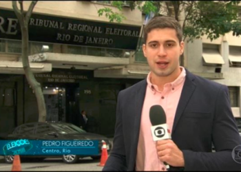 Repórter da Globo se declara para marido no Valentine’s Day