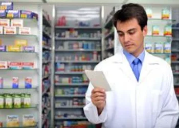 VAGAS P/ GERENTE FARMACÊUTICO – R$ 1.800,00 + BENEFÍCIOS