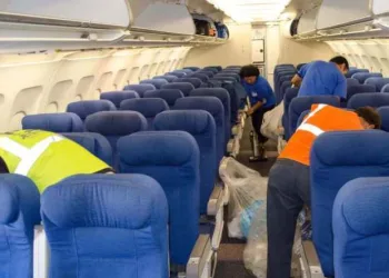 AUXILIAR DE LIMPEZA DE AERONAVES – R$ 1.200,00 – SEM EXPERIENCIA – RIO DE JANEIRO – SANTOS DUMONT
