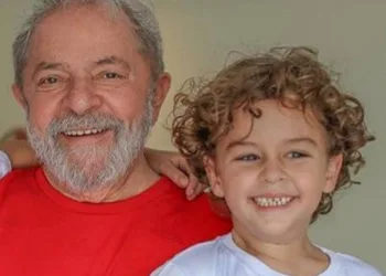 Meningite meningocócica:  Conheça a doença que matou neto de Lula
