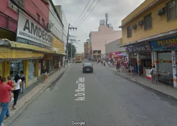 Assaltante tem mal súbito e morre após roubar carro no RJ
