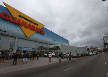 Supermercados Guanabara dá desconto de 50%