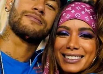 Veja o beijo de Anitta e Neymar