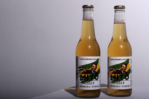 CERVEJARIA HOMENAGEIA BOLSONARO E LANÇA CERVEJA MITO!!