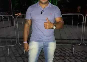 HOMEM É ASSASSINADO NO RJ NO DIA DO ANIVERSÁRIO DA MÃE