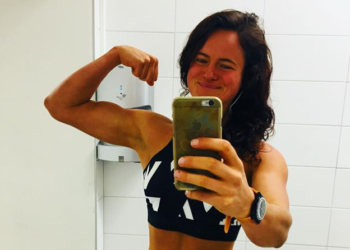 MULHER DESISTE DO VEGANISMO APÓS DOENÇAS E HOJE COME ATÉ CÉREBRO