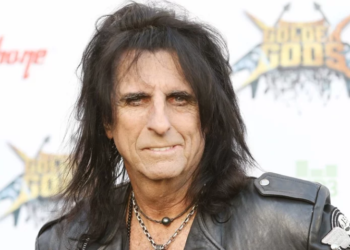 “Louvado seja Deus pelo que sou agora”, diz lenda do rock