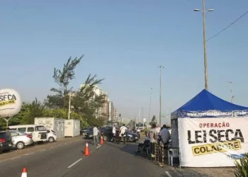 Lei Seca registra queda de mais da metade de alcoolizados neste Verão