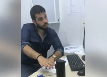 Médico é exonerado de UPA  após vídeo em que debocha de pacientes e cobra para continuar atendimentos