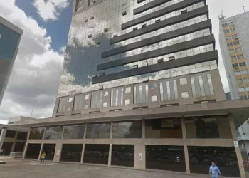 PROFESSOR É PRESO COM ARMAS DENTRO DA SECRETARIA