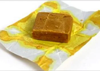 Veneno na mesa: o perigo de temperar com os cubos de caldo!
