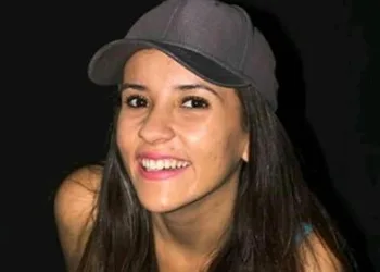 Adolescente morre e dois ficam feridos após serem atropelados na calçada no RJ