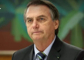Bolsonaro: Também estou interessado em saber quem mandou me matar