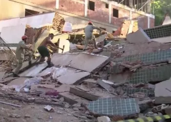 Vídeo mostra desespero e destruição em desabamentos no Rio