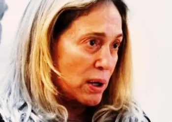 Após revelar câncer, Susana Vieira é flagrada de cadeira de rodas