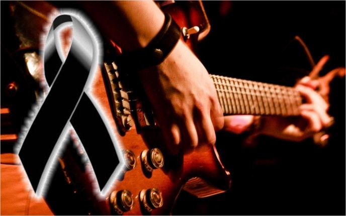 Famoso roqueiro comete suicídio após ser acusado de abuso de menor