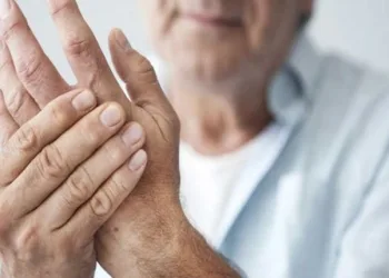 Se você têm dormência nas mãos com frequência, é melhor ficar atento; saiba mais