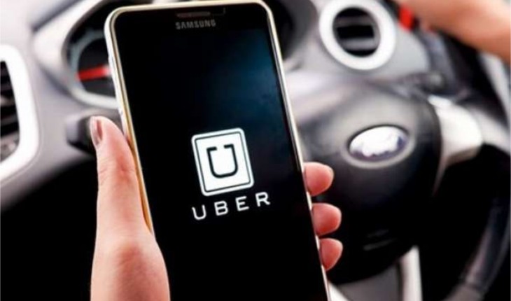 Motorista do Uber se apaixona por passageiro; o que acontece 3 anos depois é inacreditável