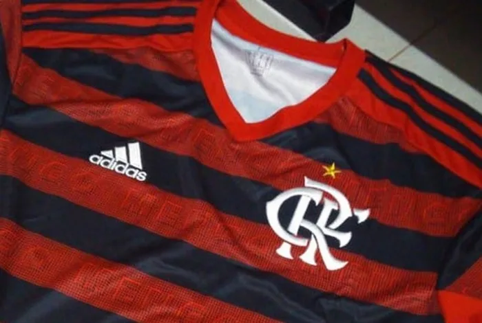 Flamengo tenta contratar volante que já atuou na Seleção