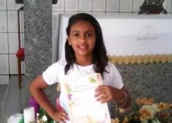 Homem mata a filha de 11 anos que tentou defender a mãe de agressões