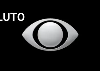 Luto na TV: apresentador querido morre e mistério do que o matou toma conta