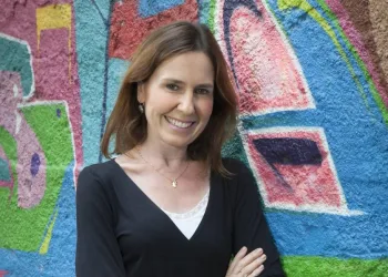 Susana Naspolini é afastada da TV por suspeita de contrair chikungunya
