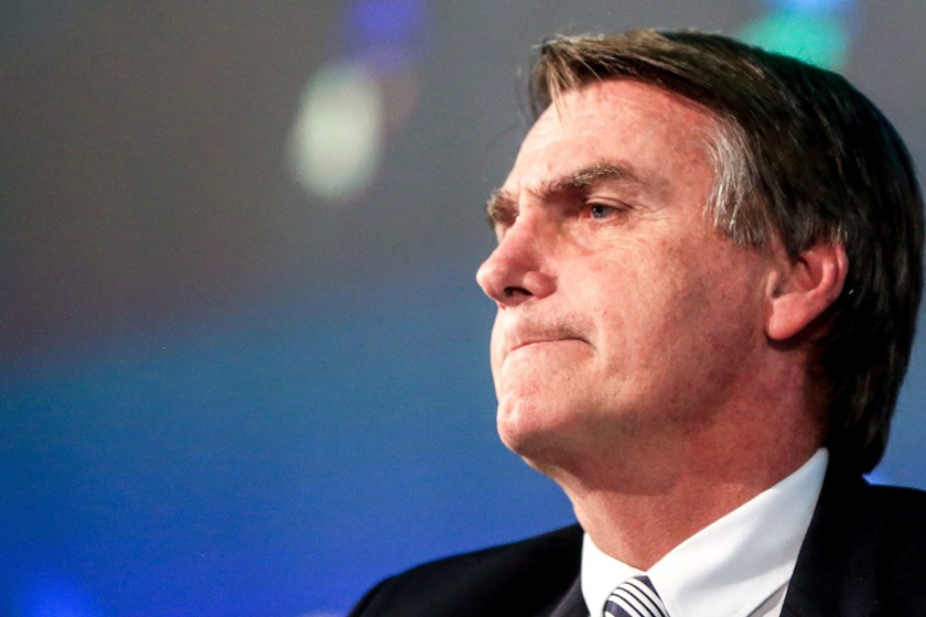 Bolsonaro: “Brasil não pode ser país do turismo gay. Temos famílias”