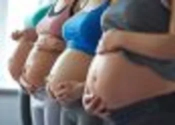 SE SUA AMIGA ESTÁ GRÁVIDA VOCÊ PODE SER A PRÓXIMA, DIZ ESTUDO