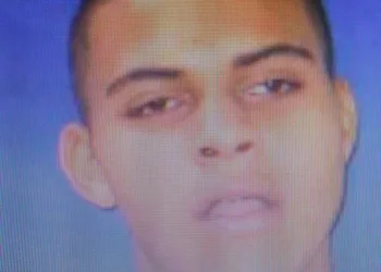 Identificado homem executado com oito tiros na Praia do RJ