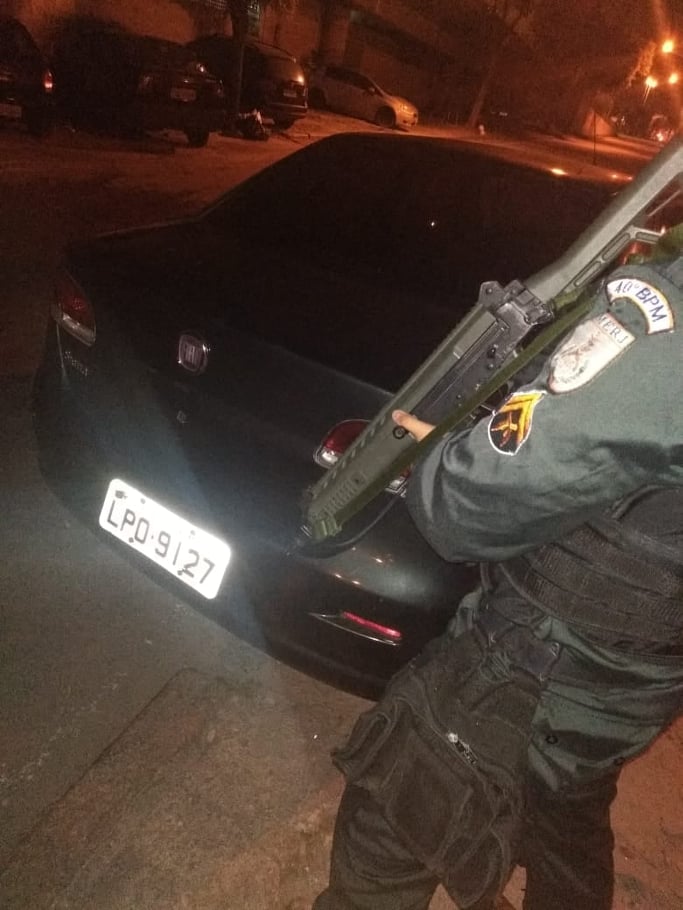 BANDIDO SE PASSA POR MOTORISTA DE APLICATIVO ASSALTA E ESTUPRA PASSAGEIRAS EM CAMPO GRANDE!! A CASA CAIU…