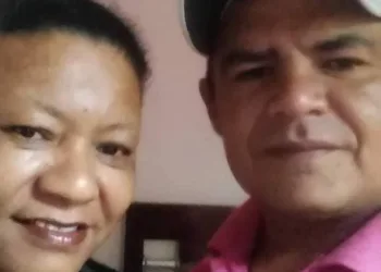 Mulher cansada de ser agredida mata marido a facadas.
