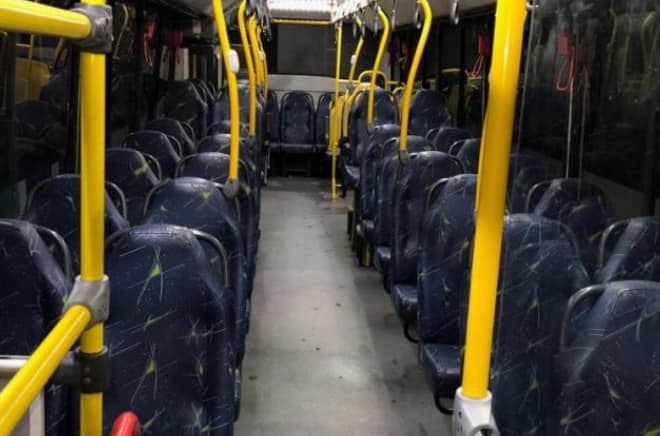 SMTR lacra dois veículos durante fiscalização na garagem da empresa Transportes Campo Grande