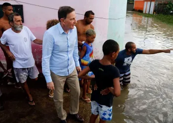 Crivella decreta estado de calamidade pública no Rio de Janeiro