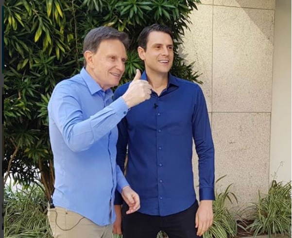 Crivella culpa aquecimento global; seu filho culpa a população