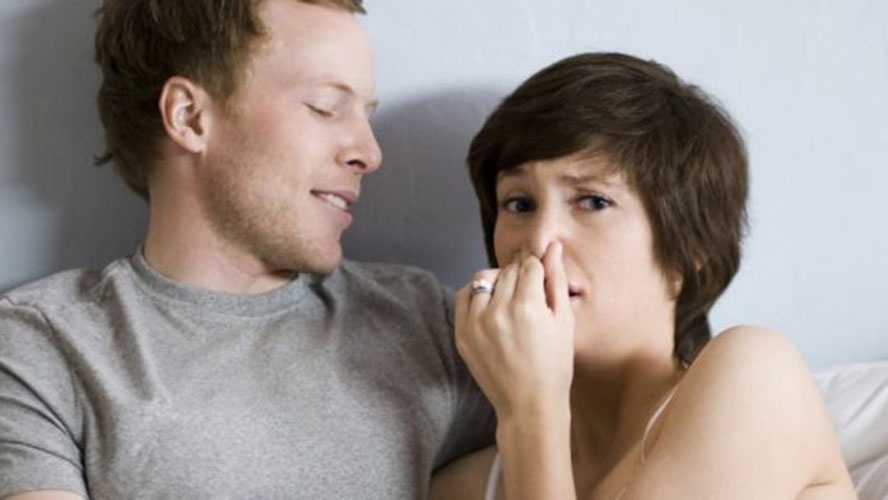 Cheirar os gases do companheiro prolonga a vida, aponta estudo.