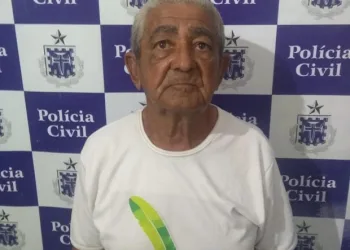 Idoso suspeito de estupro ofereceu R$ 5 para adolescente praticar sexo oral