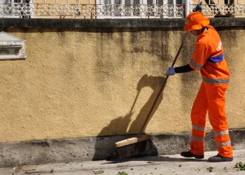 Garis da Comlurb Farão Greve a Partir de Segunda-Feira