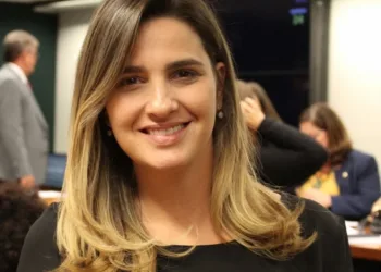 Uma “Garotinha” na prefeitura do Rio?