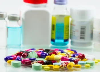 França alerta sobre uso de ibuprofeno e cetoprofeno