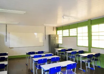 Professor é demitido após criticar Bolsonaro durante aula