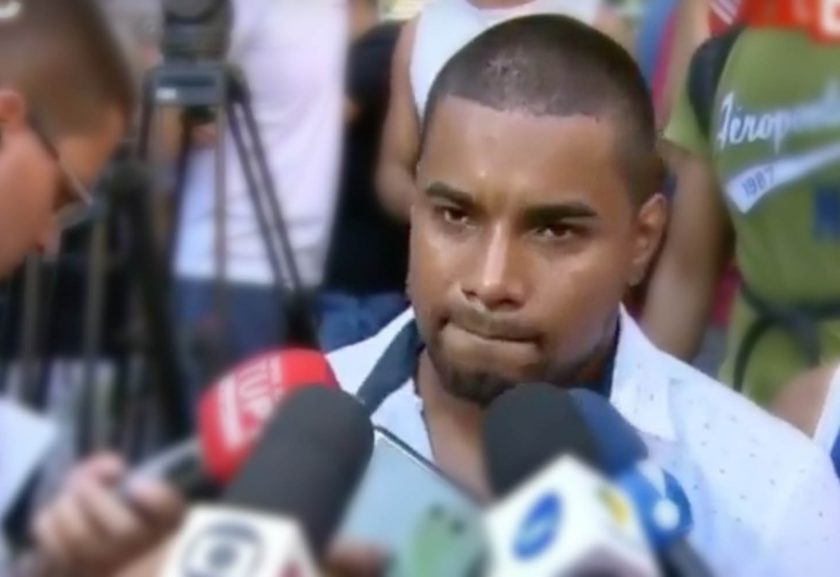 Desespero: parentes procuram por vítimas após desabamento no Rio( fotos)