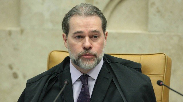 STF decide pela convocação de professores aprovados em concursos do Estado do Rio