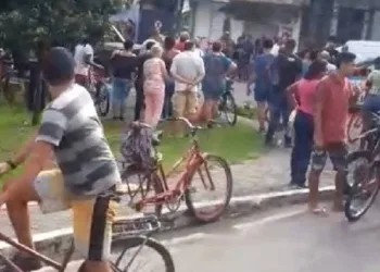 Bandidos matam ex-vereador e ferem criança de 3 anos no RJ