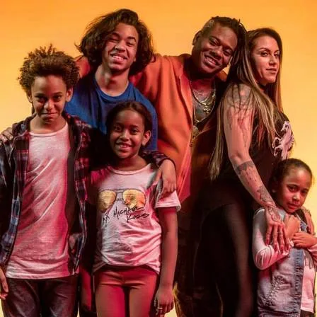 Rocha Faria divulga estado de saúde do MC Sapão e filhos pequenos entram em desespero