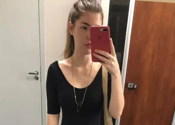 Advogada de 26 anos é barrada no TJ pois a roupa era considerada imprópria; veja a foto