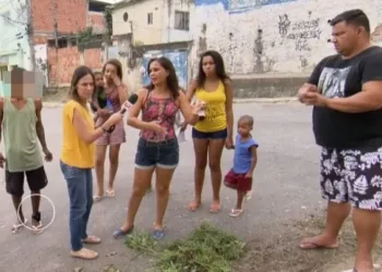 Homem que apareceu com tornozeleira em reportagem registra ocorrência por difamação