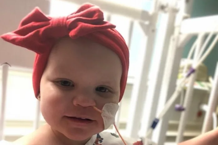 Mulher desiste de ajudar criança com câncer após descobrir que suas mães são lésbicas