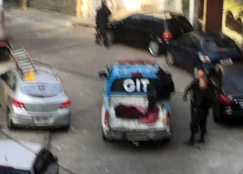 Segurança de chefe do tráfico e mais três são mortos durante operação da PM no Borel