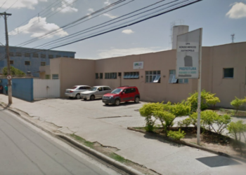 Chamou ex para fazer sexo e meteu… a faca!
