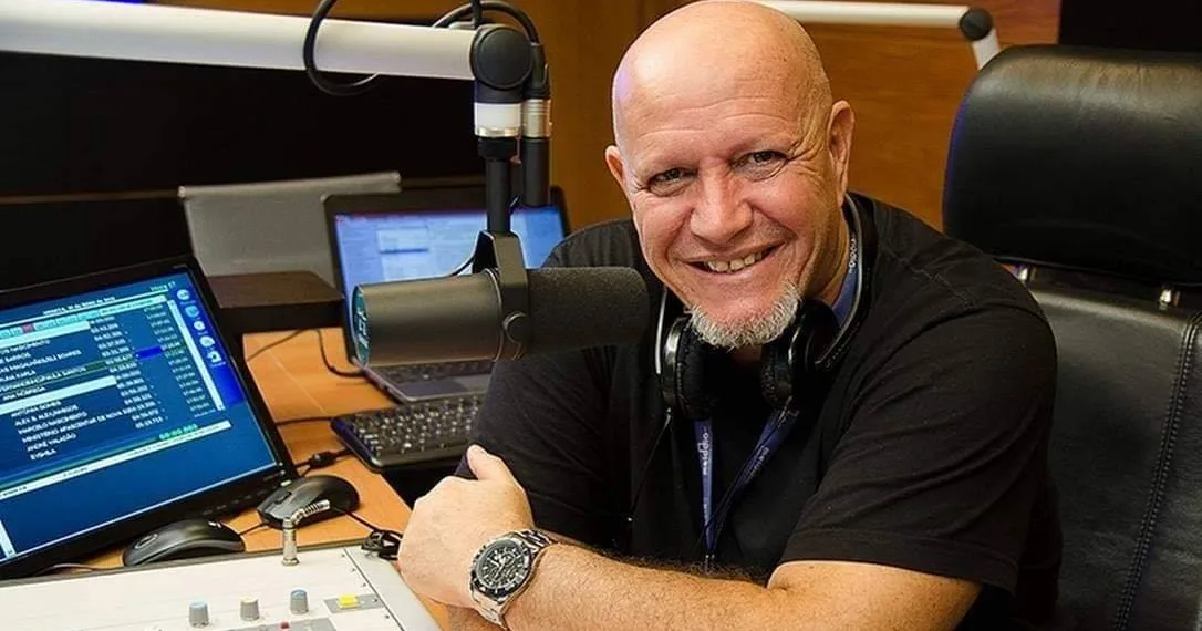 LOCUTOR DA RÁDIO MELODIA É BALEADO EM ASSALTO NO RJ